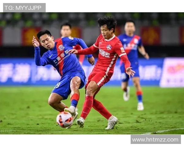 武汉篮球队在全国锦标赛中以94分稳居积分榜首位展现强劲实力